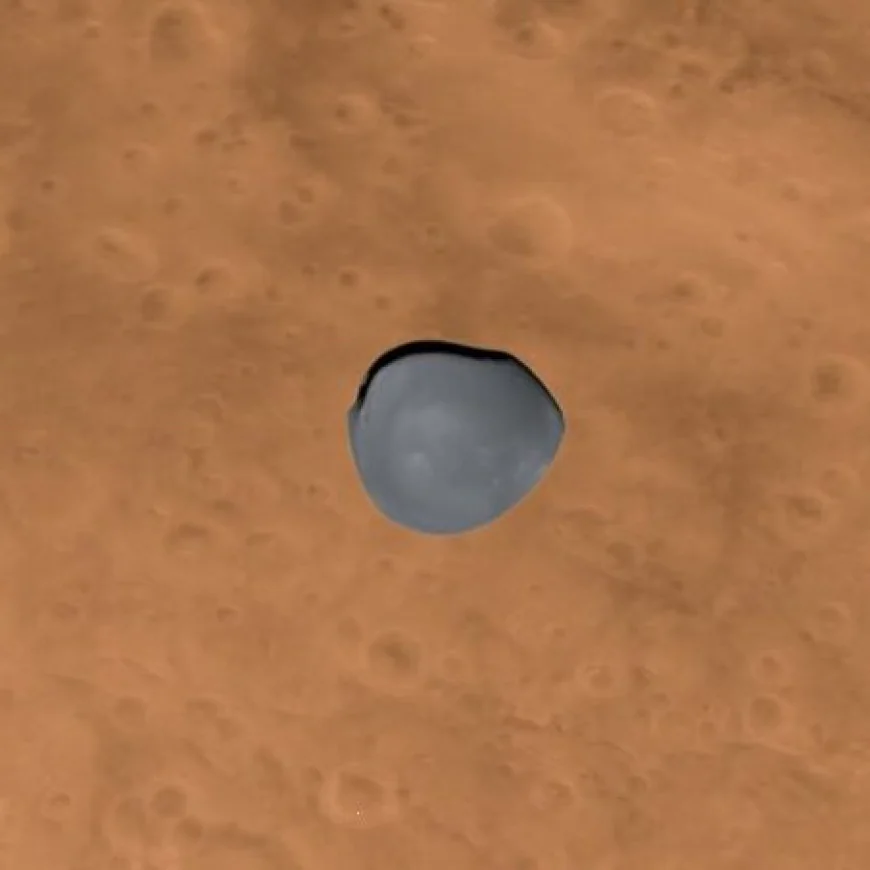 Video Shows Mars and Deimos Close Up During ESA’s Hera Flyby